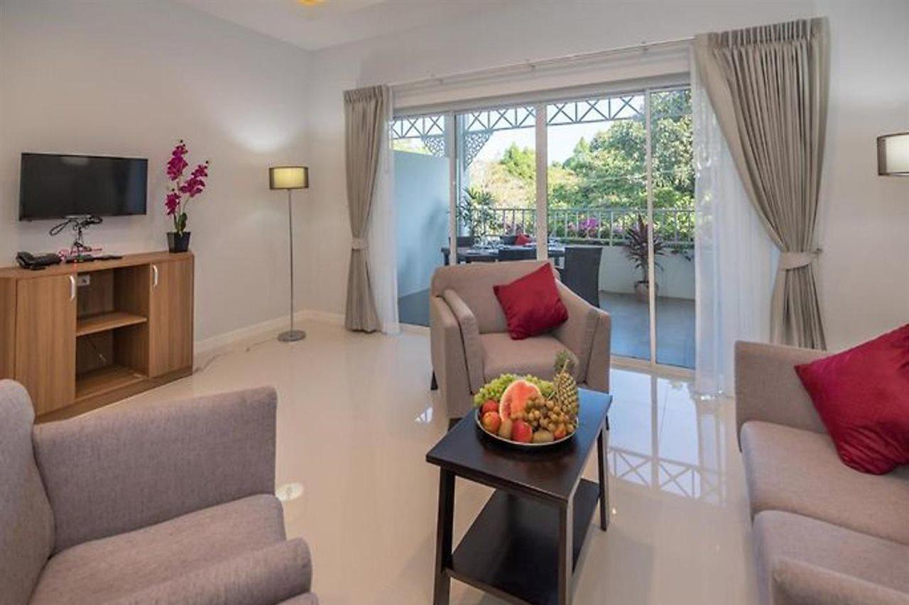 Hotel New Nordic Chumphon Esterno foto