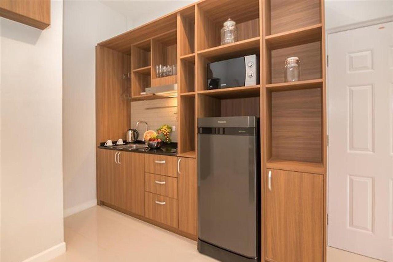 Hotel New Nordic Chumphon Esterno foto